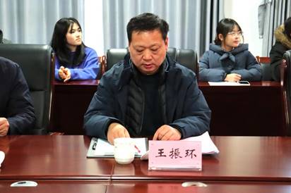 33e4ef0a441de0c48424e26af4bd13a8